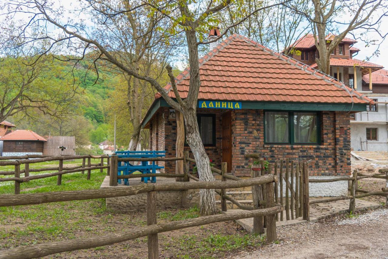 B&B Etno Village Suncana Reka บันยา โควิลยาชา ภายนอก รูปภาพ