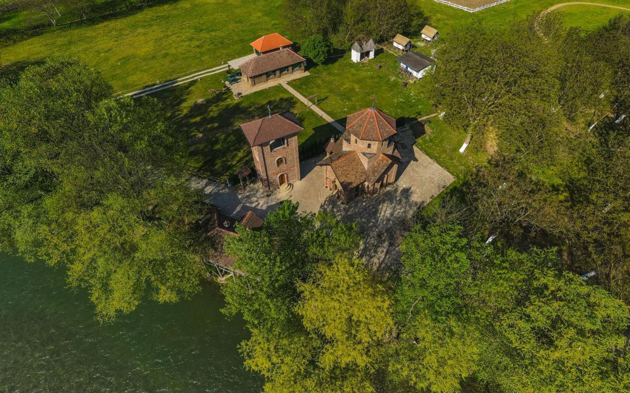 B&B Etno Village Suncana Reka บันยา โควิลยาชา ภายนอก รูปภาพ